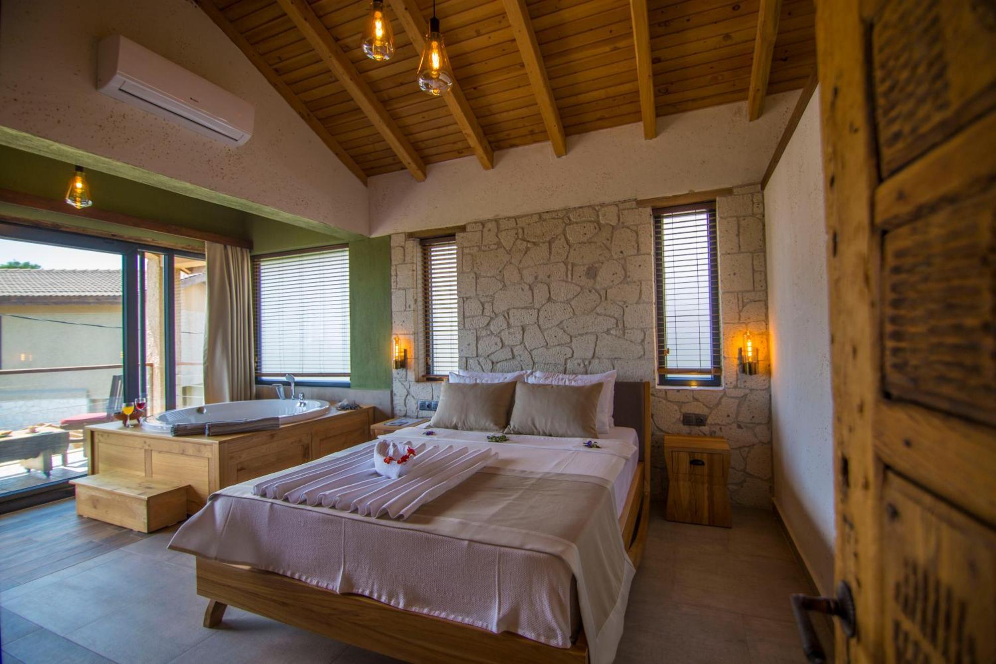 Volans Suites Villas Фетие Екстериор снимка