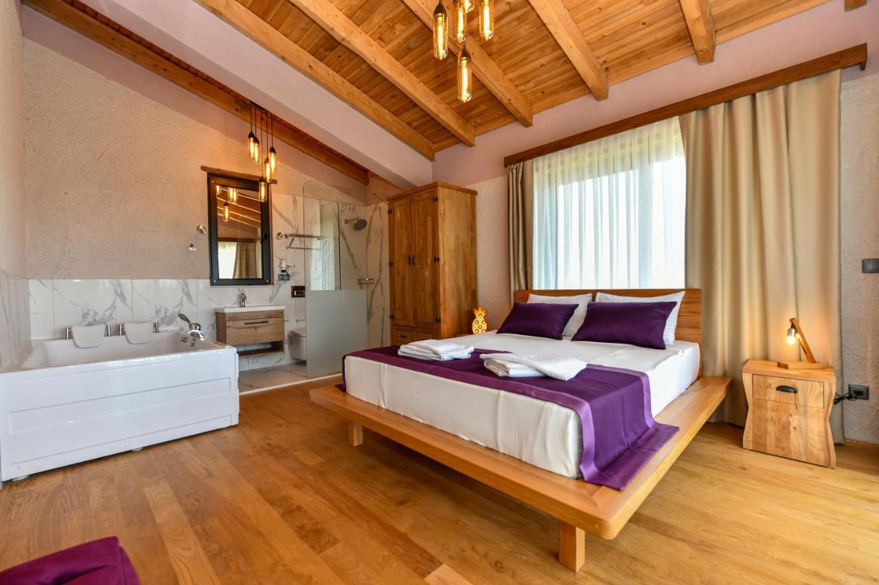 Volans Suites Villas Фетие Екстериор снимка